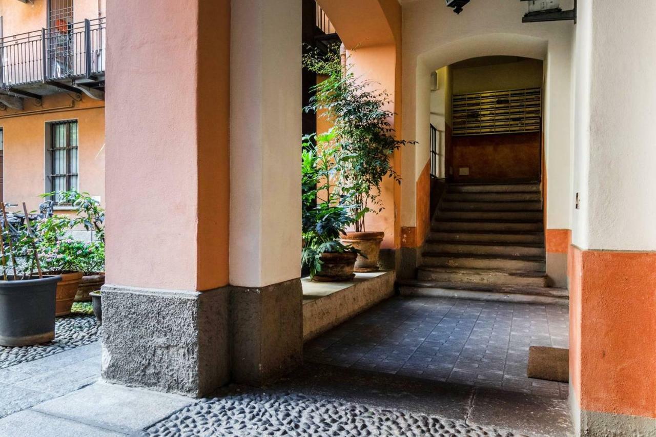 ALTIDO Colorful Studio for 2 close to Sforzesco Castle Milano Exterior foto