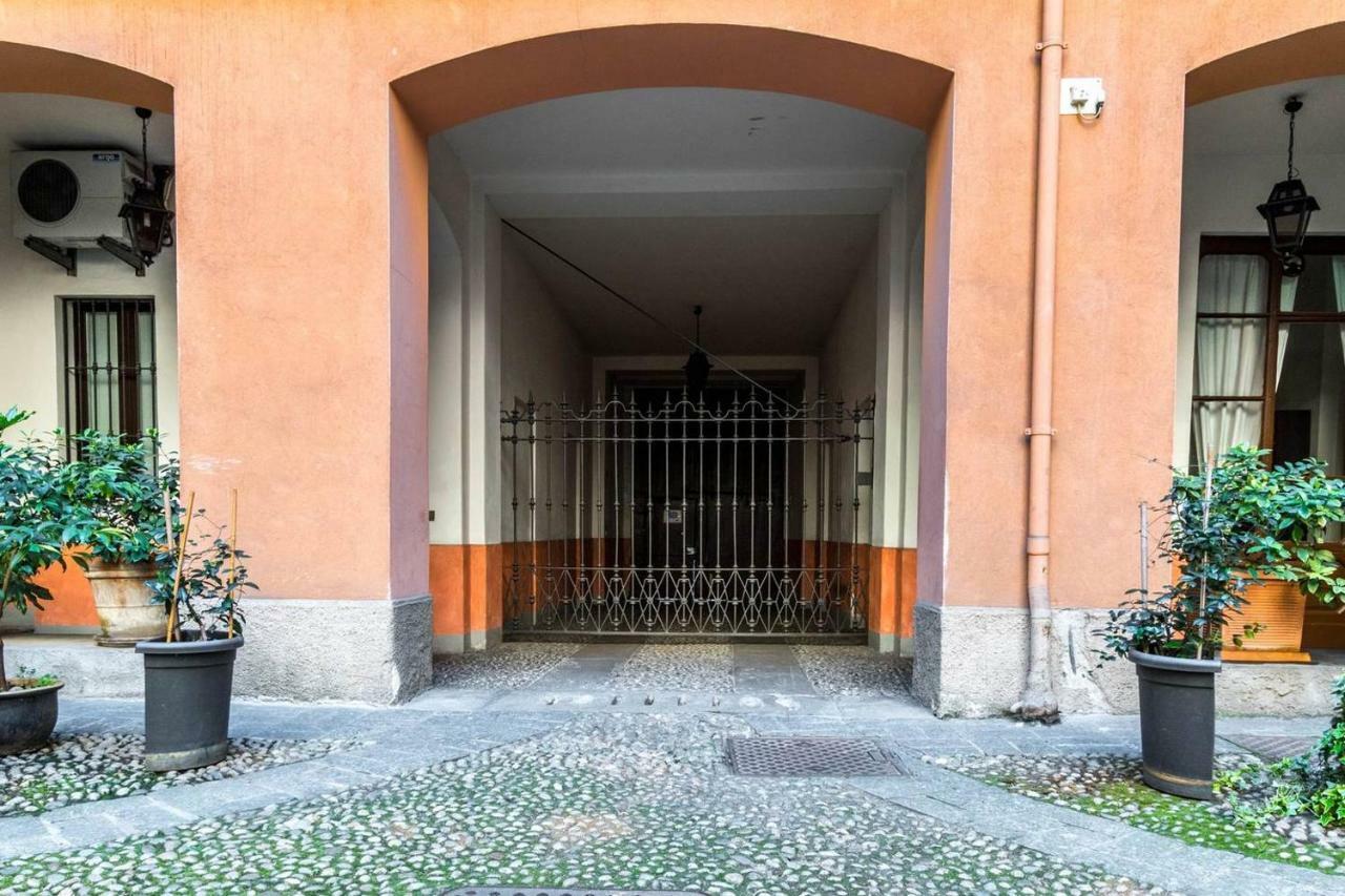 ALTIDO Colorful Studio for 2 close to Sforzesco Castle Milano Exterior foto